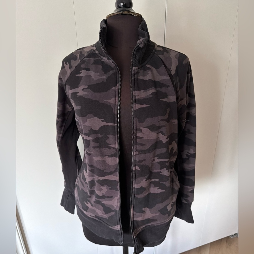 Athleta Women's Camo Jacket - Black & Gray